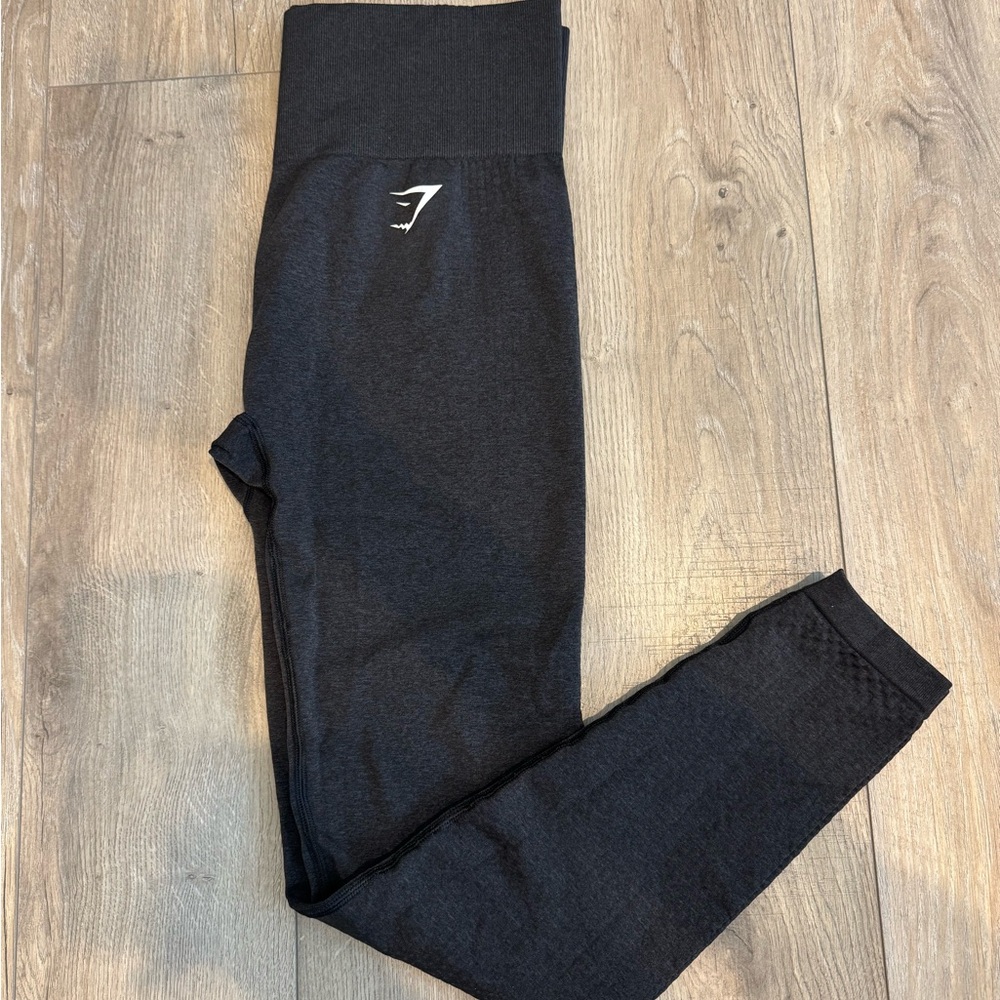 Gymshark Black Leggings - Picture 3 of 3